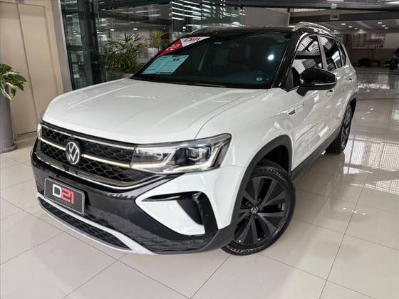 VOLKSWAGEN TAOS 1.4 250 TSI TOTAL FLEX HIGHLINE AUTOMÁTICO